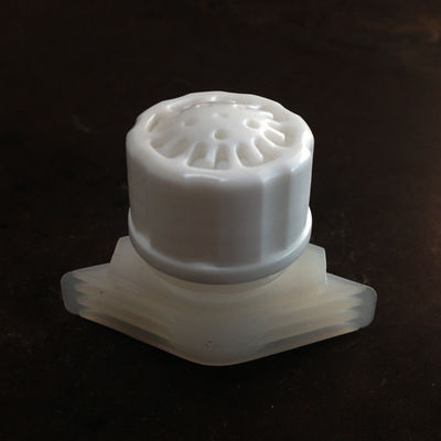 casquillo plástico de encargo del canalón de la botella 150C para la leche/el yogur frescos, diseño modificado para requisitos particulares