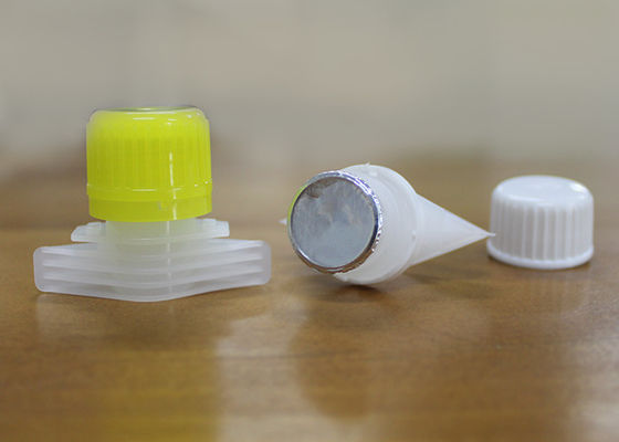El plástico del trazador de líneas de sello vierte el cierre de los casquillos del canalón con la hoja de aluminio del lacre