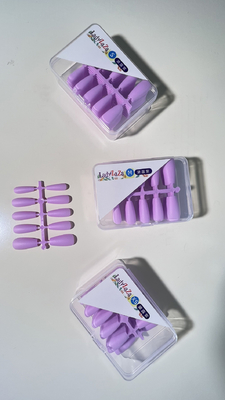 Etiqueta privada 30pcs Prensa de gel suave en uñas falsas Cuecas de almendras cuadradas falsas uñas hechas a mano Prensa de gel francesa en uñas