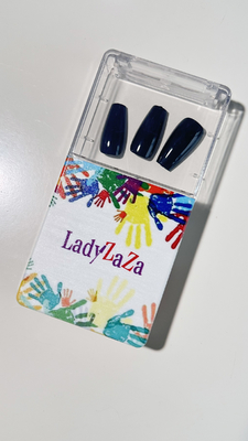 Consejo francés Prensa hecha a mano en las uñas Punta larga Mandilla de color azul Consejos y uñas desnudas Cubierta completa Parches de uñas portátiles Manufac