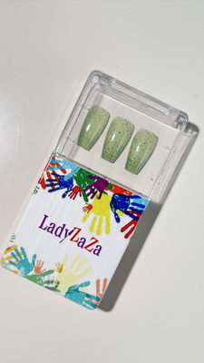 Productos al por mayor Prensa de mediana longitud en las uñas Brillo Falsa Uña Ovalada Redonda Reutilizable Uñas falsas con pegamento