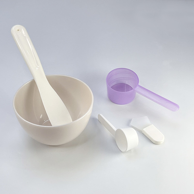 Cuenco de mezcla de belleza de tres piezas Conjunto de herramientas empaquetado de forma independiente Máscara facial Cuenco de mezcla de palillo Cuchara
