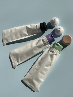 Revolucionar el embalaje cosmético con tubos de bolsas de chorro asequibles personalizables y versátiles