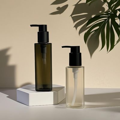 Botella cuadrada de plástico PET con cierre de bomba de presión para envasado de cosméticos y cuidado personal en colores personalizados