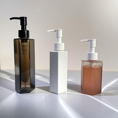 Botella hexagonal de plástico PET de cuerpo recto con sellado con bomba de presión para loción o champú cosmético en 120ml 150ml 200ml Capacidad