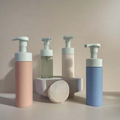 Botella cosmética de plástico de 100 ml, 120 ml y 160 ml, botella de PET para champú, loción, gel de baño con bomba de presión y color personalizado