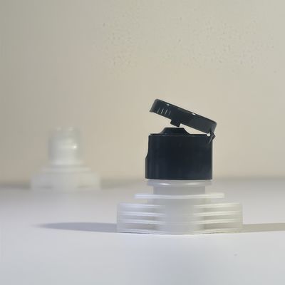 Tapa de rosca abatible portátil y duradera de 3 mm con boquilla de 16 mm para envasado flexible de desinfectante y cosméticos